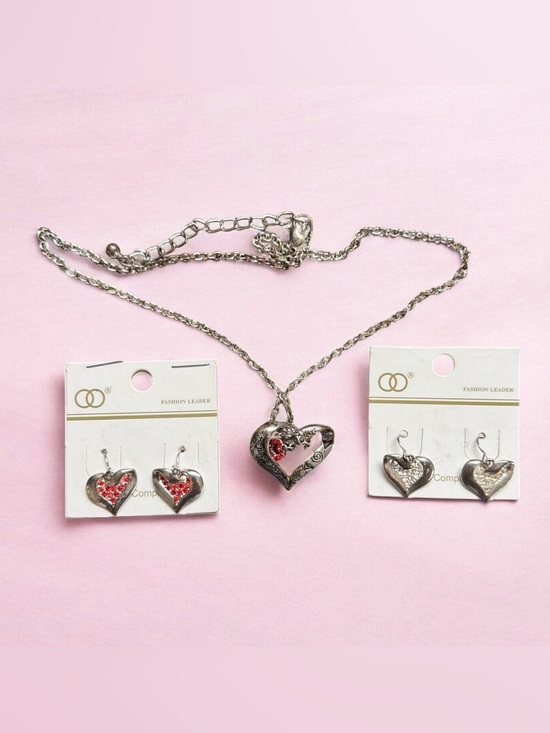 Jewelry - Silver tone Heart Pendant Necklace with 2 Pair of Matching Earrings